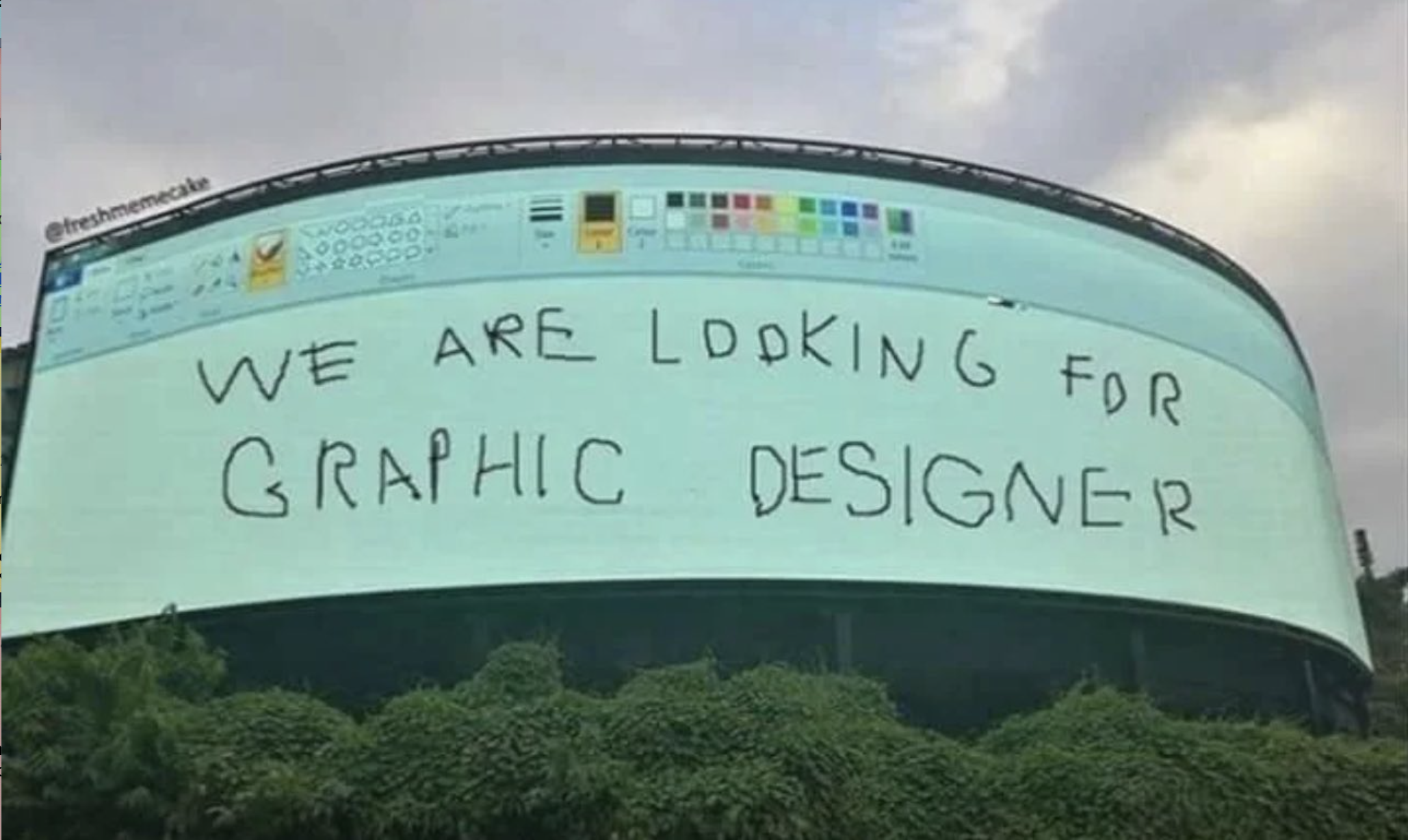 Eksempelbilde på en kreativ annonse hvor bedriften ettersøker en grafisk designer